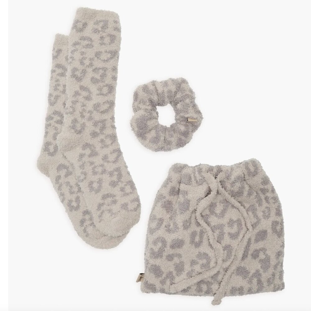 🐆 NWT CozyChic® Leopard Print Scrunchie & Socks Gift Set | Linen/Warm Gray - Picture 2 of 8